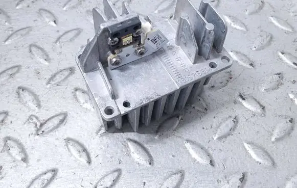 Mercedes-Benz C W205 Headlight ballast module Xenon 1305715304
