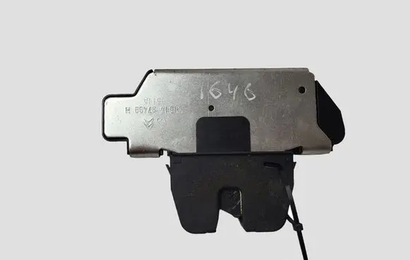 Peugeot 3008 I Tailgate/trunk/boot lock/catch/latch 9684648690