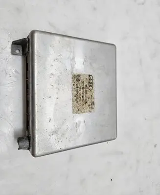 Audi A6 S6 C4 4A Engine control unit/module 4A0907473D
