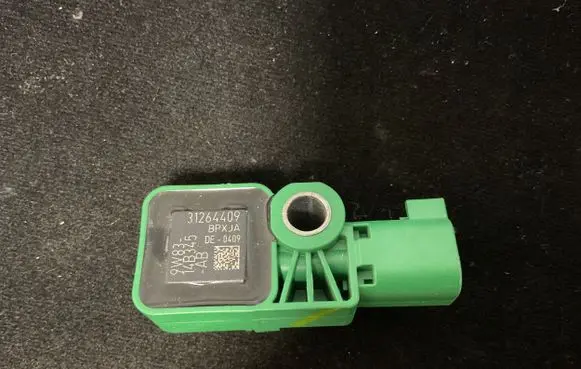 Volvo V50 Airbag deployment crash/impact sensor 60779918