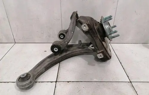 Aston Martin DB11 Front wheel hub FD433K186AA