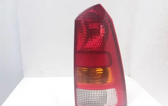 Ford Focus Rear/tail lights XS4X13404EC