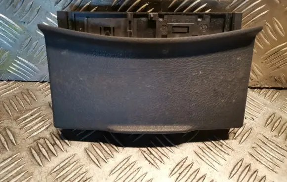 Mercedes-Benz S W221 Car ashtray 2216801652 A2216801652