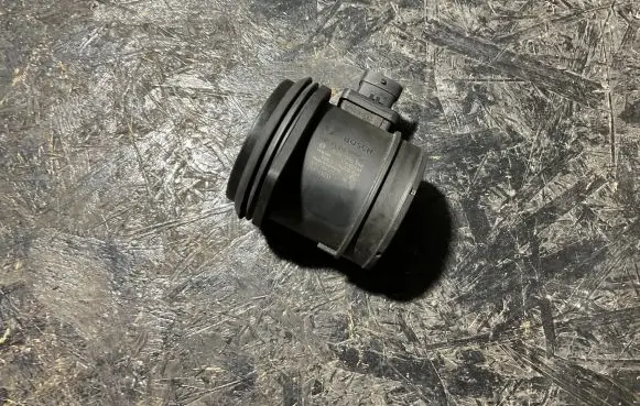 Volvo V60 Mass air flow meter 31361223