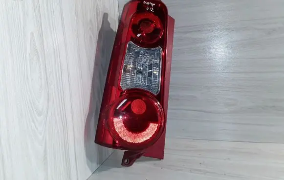 Citroen Berlingo Rear/tail lights 9680608080 9677205580
