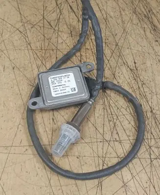 Mercedes-Benz ML W166 Lambda probe sensor A0009053706