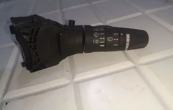 Wiper control stalk