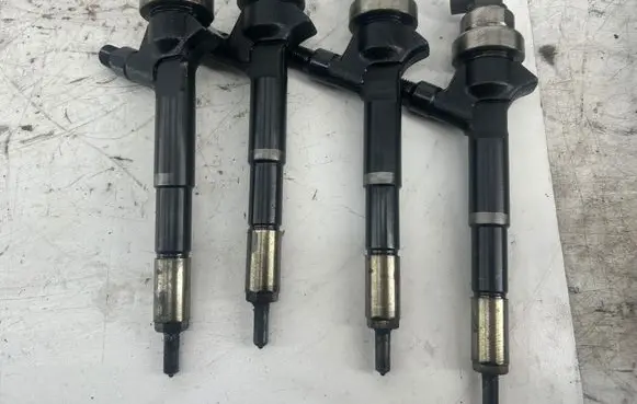 Opel Zafira C Fuel injectors set 8973762703