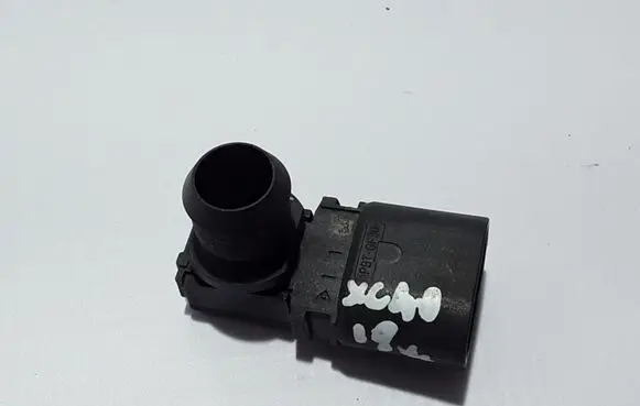 Volvo XC40 Sensor 32214511
