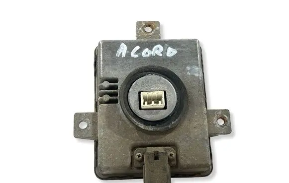 Honda Accord Voltage converter/converter module W3T10471 8903
