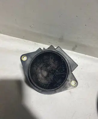Volkswagen Golf III Mass air flow meter 074906461