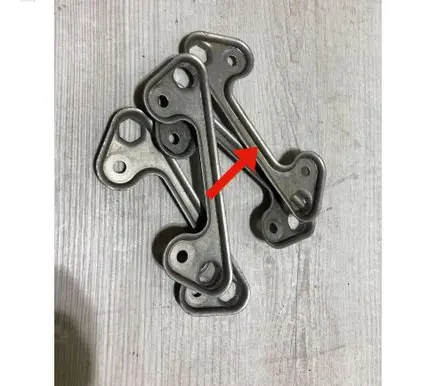 Mercedes-Benz SL R129 Fuel Injector clamp holder