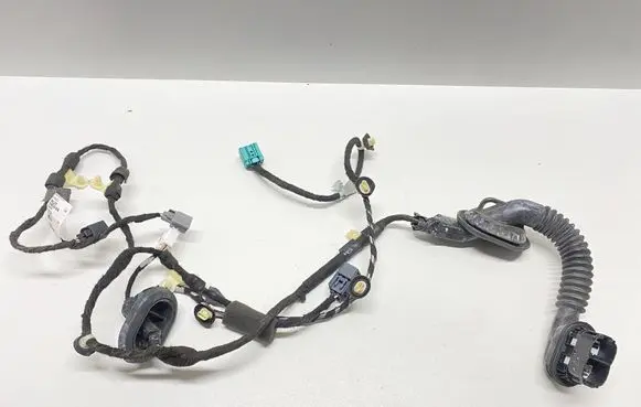Ford F150 Rear door wiring loom HL3T14632EB