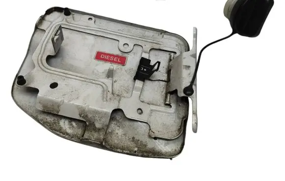 Nissan Navara D23 Fuel tank cap