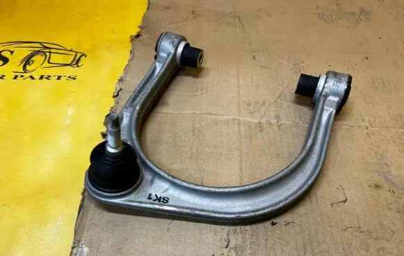 Ford Bronco Front upper control arm/wishbone K221701