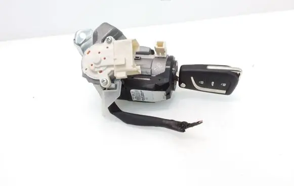 Toyota Avensis T270 Ignition lock 8978305030 62550700
