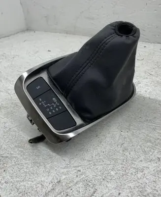 Gear lever shifter trim leather/knob