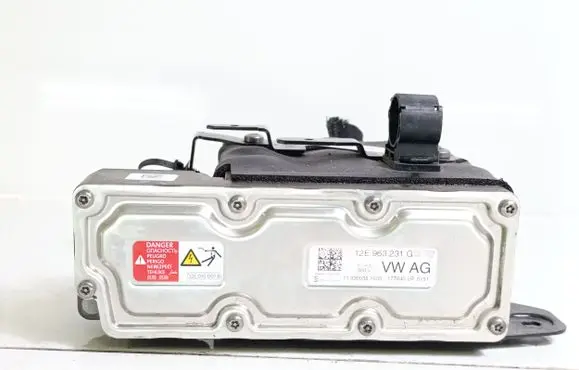 Volkswagen Golf VII Electric engine pre-heating system (optional) 12E963231G