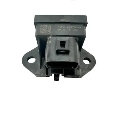 Ford Focus Fuel pump relay F1FA9D370HA