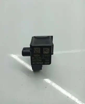 Chrysler Pacifica Airbag deployment crash/impact sensor 68174975AA 00524 6151