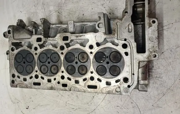 BMW X1 F48 F49 Engine head 85136810500 B47C20A