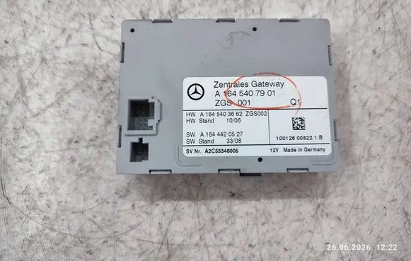 Mercedes-Benz ML W164 Gateway control module A1645407901