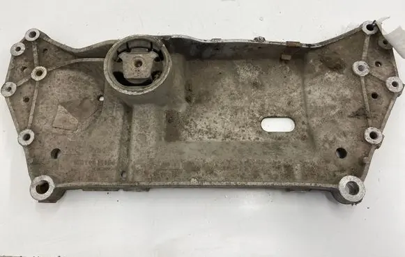 Volkswagen Caddy Front subframe 1K0199369G 1K0199369