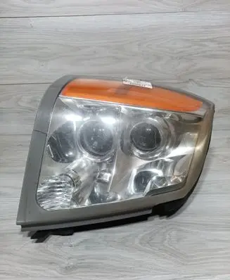 Cadillac SRX Headlight/headlamp 25768238