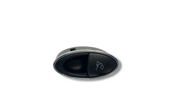 Mercedes-Benz E W211 Tailgate opening switch A2118211151 2118211151 K752