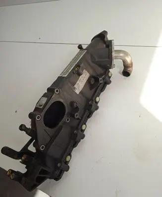 Audi A8 S8 D3 4E Intake manifold 057129676 2900340039