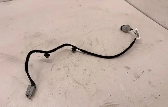Ford Escape IV USB socket connector LJ6T14D202DA LJ6Z14D202DA
