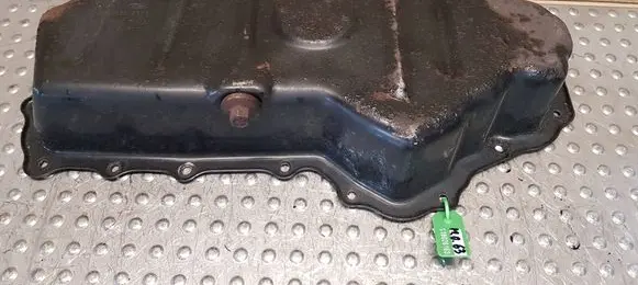 Oil sump
