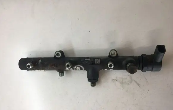 Audi A6 S6 C6 4F Fuel main line pipe 059130090K