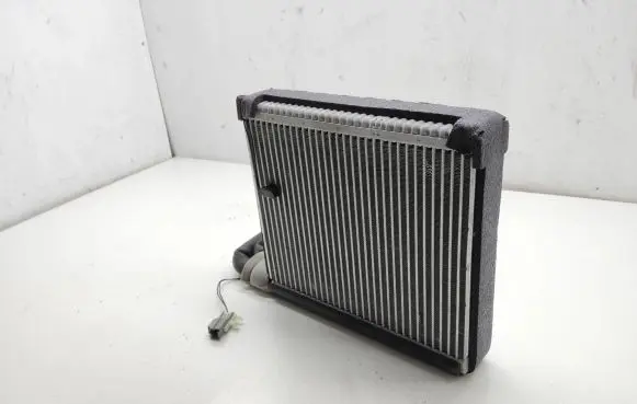 Air conditioning (A/C) radiator (interior)
