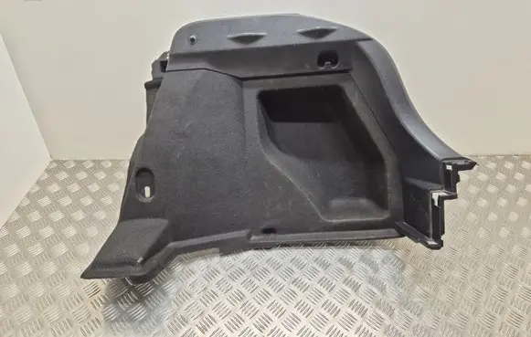 Trunk/boot lower side trim panel