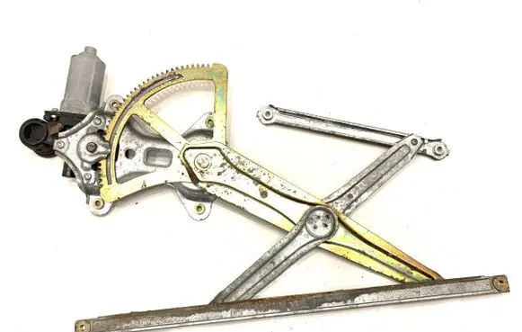 Toyota Corolla Verso E121 Front door window regulator with motor 85720-AA050