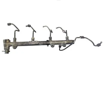Mercedes-Benz C W202 Fuel main line pipe A6110700095 0445214004 87207