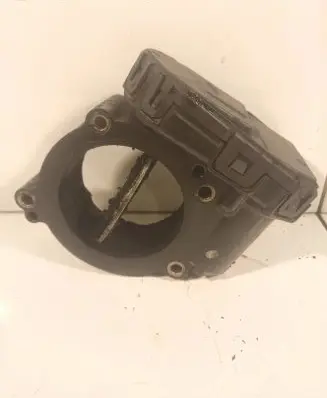 Mercedes-Benz C W204 Throttle valve A6510900270 DK0040 98200313