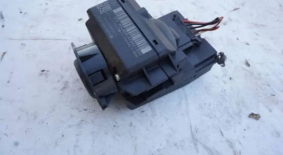 Volkswagen Crafter Ignition lock A9069002000