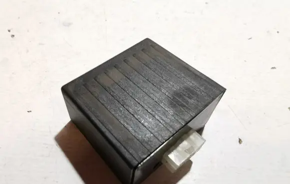 Audi A6 S6 C6 4F Sensor 023252