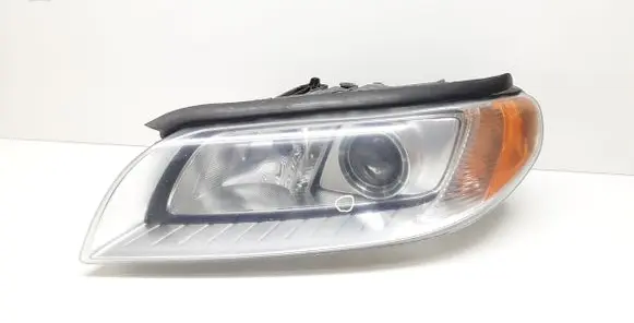Volvo V70 Headlight/headlamp