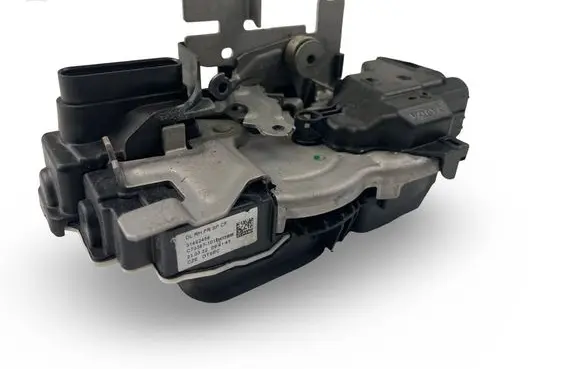 Volvo XC40 Front door lock 31462456