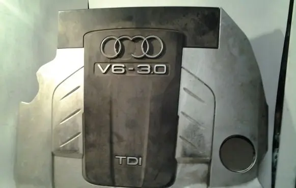 Audi A8 S8 D3 4E Engine cover (trim) 059103925AF P6G10M20