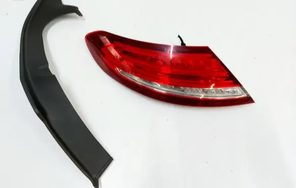 Mercedes-Benz C AMG W205 Rear/tail lights A2059066300