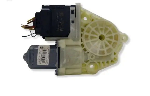 Volkswagen PASSAT B7 Rear door window regulator motor 3C0959704 974226308 3AF839462
