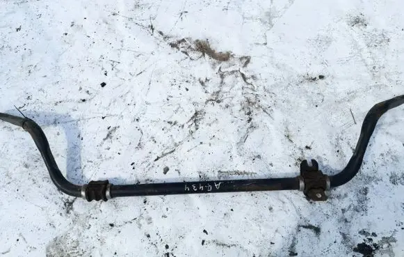 Nissan Pathfinder R51 Front anti-roll bar/sway bar