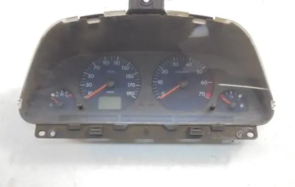 Speedometer (instrument cluster)