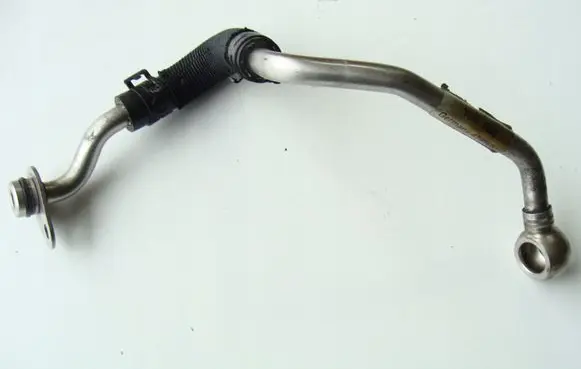 Audi RS6 Engine coolant pipe/hose 07L121597J