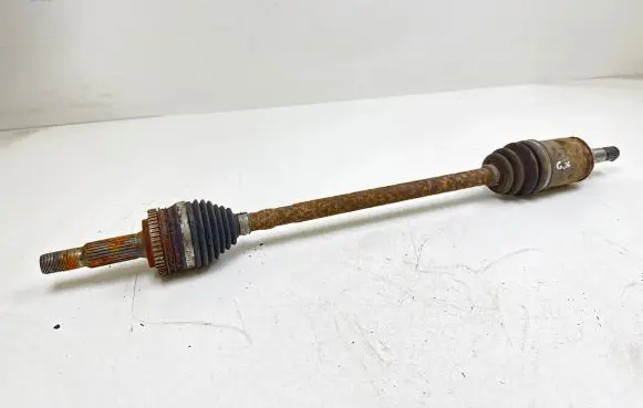 Rear driveshaft