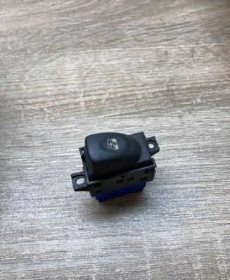 Renault Laguna I Electric window control switch 7700417487B